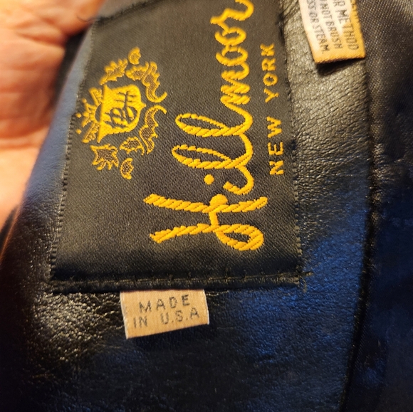 Faux Fur Coat - Picture 5 of 6